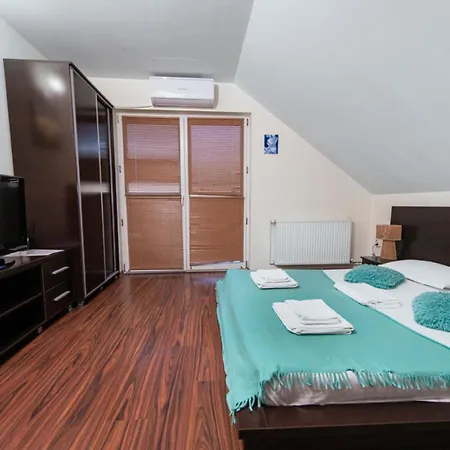 Pensiunea Gerard Moderne Cu Baie Privata, La 250 M De Plaja ,foisor, Parcare & Wifi Gratuit 3* Două Mai