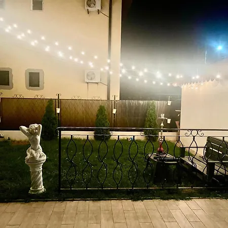 Pensiunea Gerard Moderne Cu Baie Privata, La 250 M De Plaja ,foisor, Parcare & Wifi Gratuit 게스트하우스