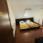 Pensiunea Gerard Două Mai