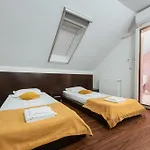 Pensiunea Gerard Moderne Cu Baie Privata, La 250 M De Plaja ,foisor, Parcare & Wifi Gratuit Guest house 2 Mai
