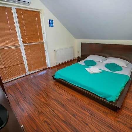 Vendégház Pensiunea Gerard